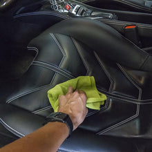 Cargar imagen en el visor de la galería, Bálsamo para tapicerías